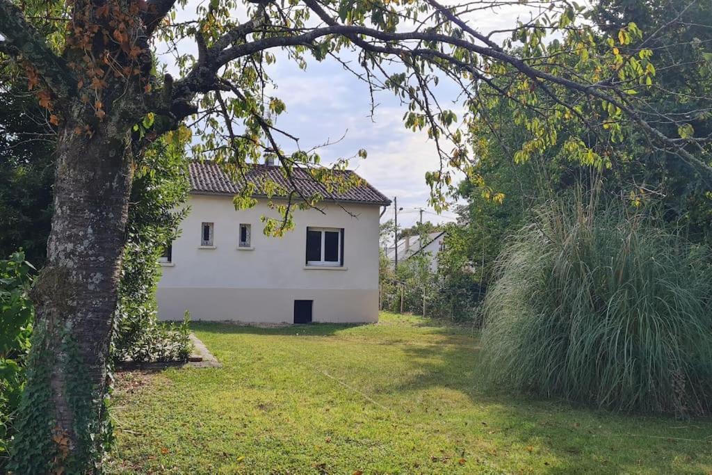 Maison Retour Vers Le Futur - 2 Chambres / Jardin Marmagne  Εξωτερικό φωτογραφία