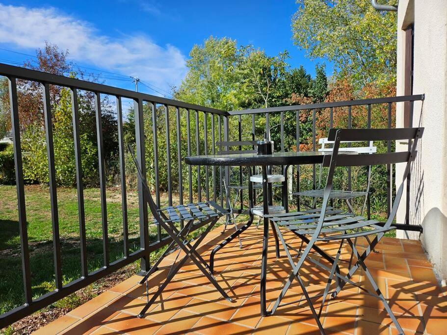 Maison Retour Vers Le Futur - 2 Chambres / Jardin Marmagne  Εξωτερικό φωτογραφία